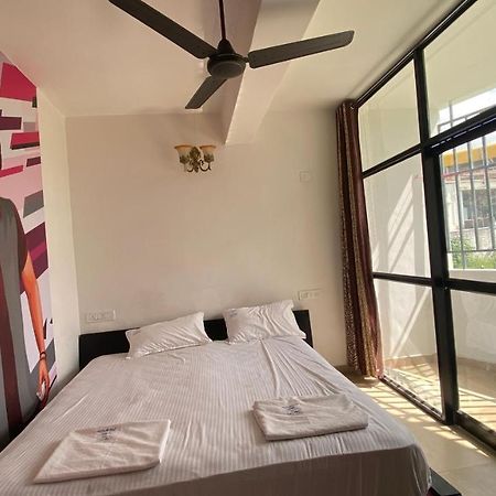 C Suites - Royal Homes II Short & Long Stays Bangalore Bagian luar foto